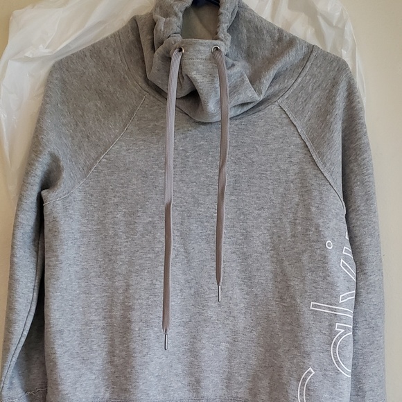 CALVIN KLEIN SWEATER - Picture 1 of 3